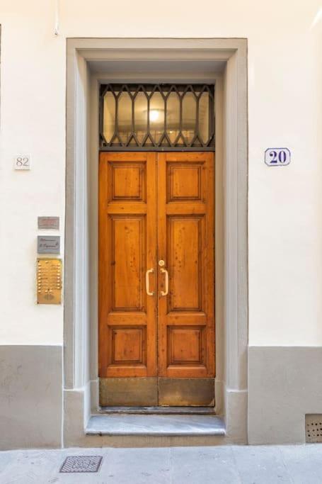 Apartamento - *